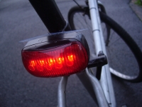 20131123_seria_5led_bicycle_rear_light_repair_13.jpg