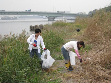 2011年11月5日（土）干潟清掃で「渡り鳥サポーターになろう！」②