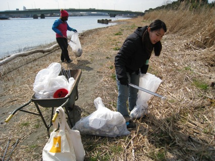 2012年3月3日「干潟清掃で渡り鳥サポーターになろう！」10