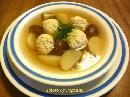 soup with chicken-ball