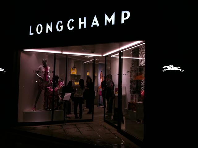 Longchamp-Spring-2011-0025.jpg