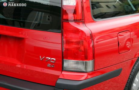 V70(赤)-2