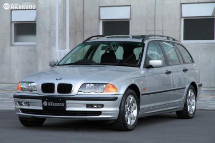 BMW318-1.jpg