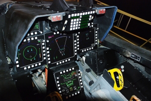 800px-Lockheed_Martin_F-22A_Raptor_cockpit.jpg