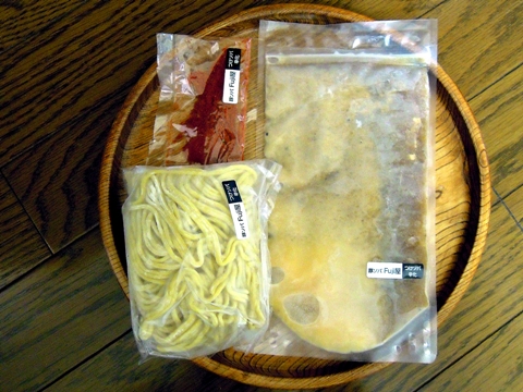 豚ソバ Fuji屋／札幌謹製 屋食ラ～麺