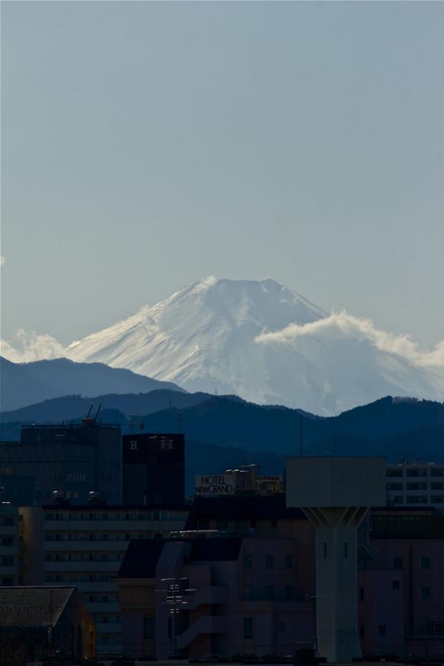 富士山縦アングル20110218
