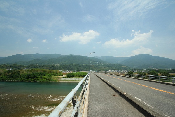 青石橋