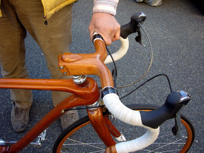mahogany_bicycle_002.jpg