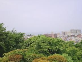三井寺の境内から眺めた琵琶湖の光景です(v.v)