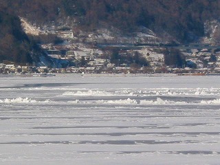 0117凍る諏訪湖 (1)
