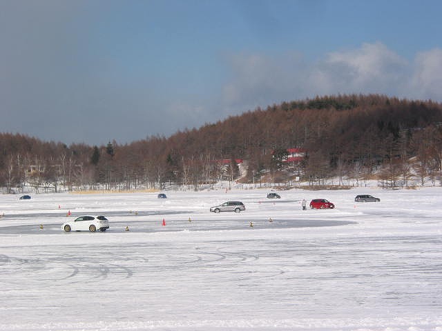 0126女神湖氷上ドライブ (1)